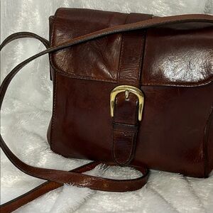 Elegant Brown Leather Messenger Bag